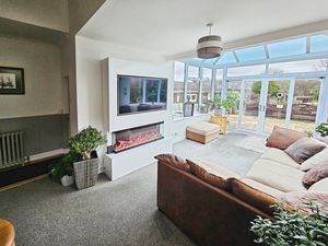 Photo 18- click for photo gallery